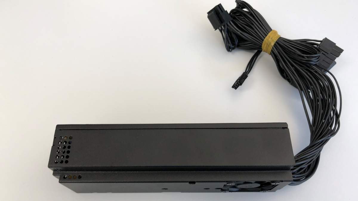 Kleines Mini-ITX NAS für 2x 2,5 Zoll Festplatten mit InWin Choppin Gehäuse