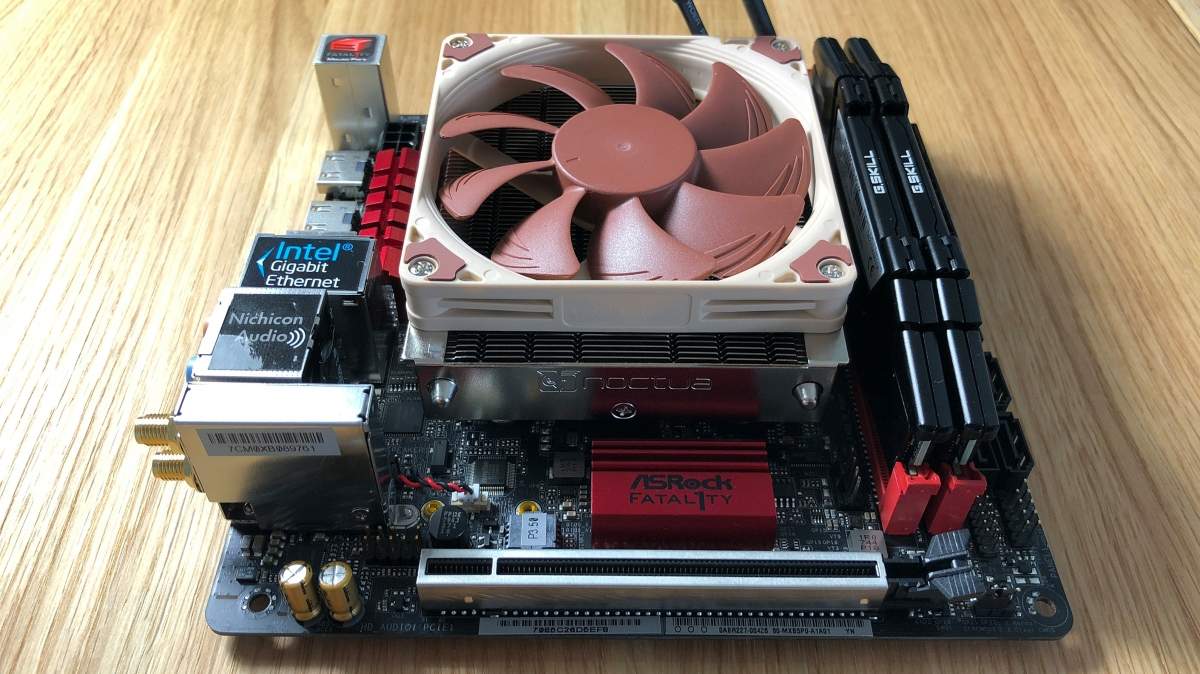 Mini-ITX Gaming-PC mit AMD Ryzen 3 2200G und InWin Choppin Gehäuse